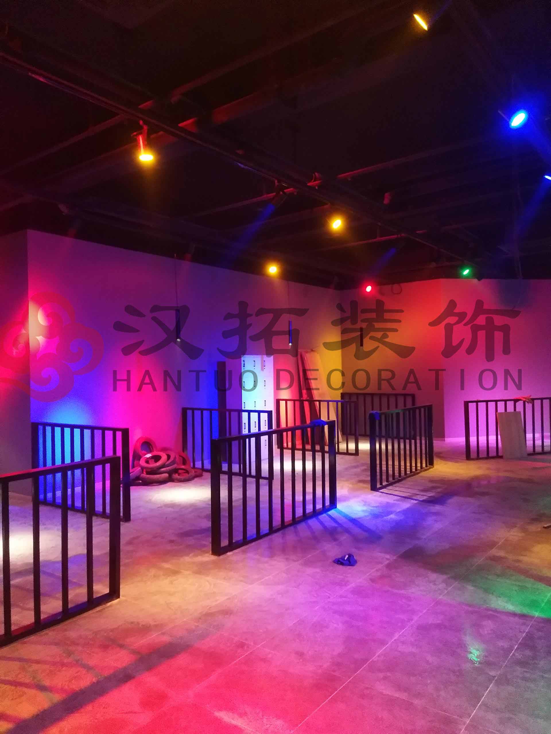 施工進(jìn)行時(shí)——友客音樂烤吧現(xiàn)場燈光效果圖